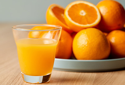 生搾りオレンジジュースの画像